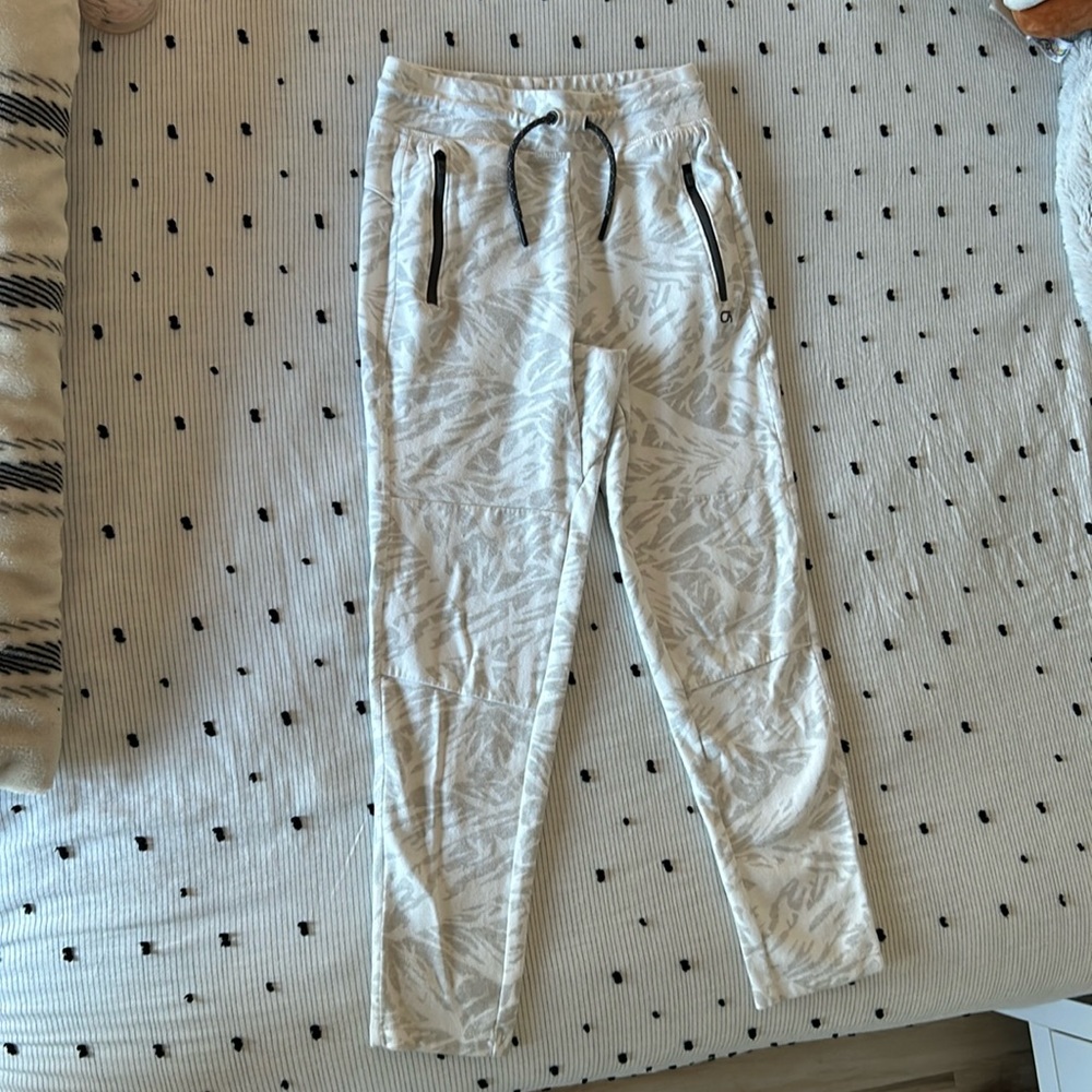 Gap fit boys sweatpants size M